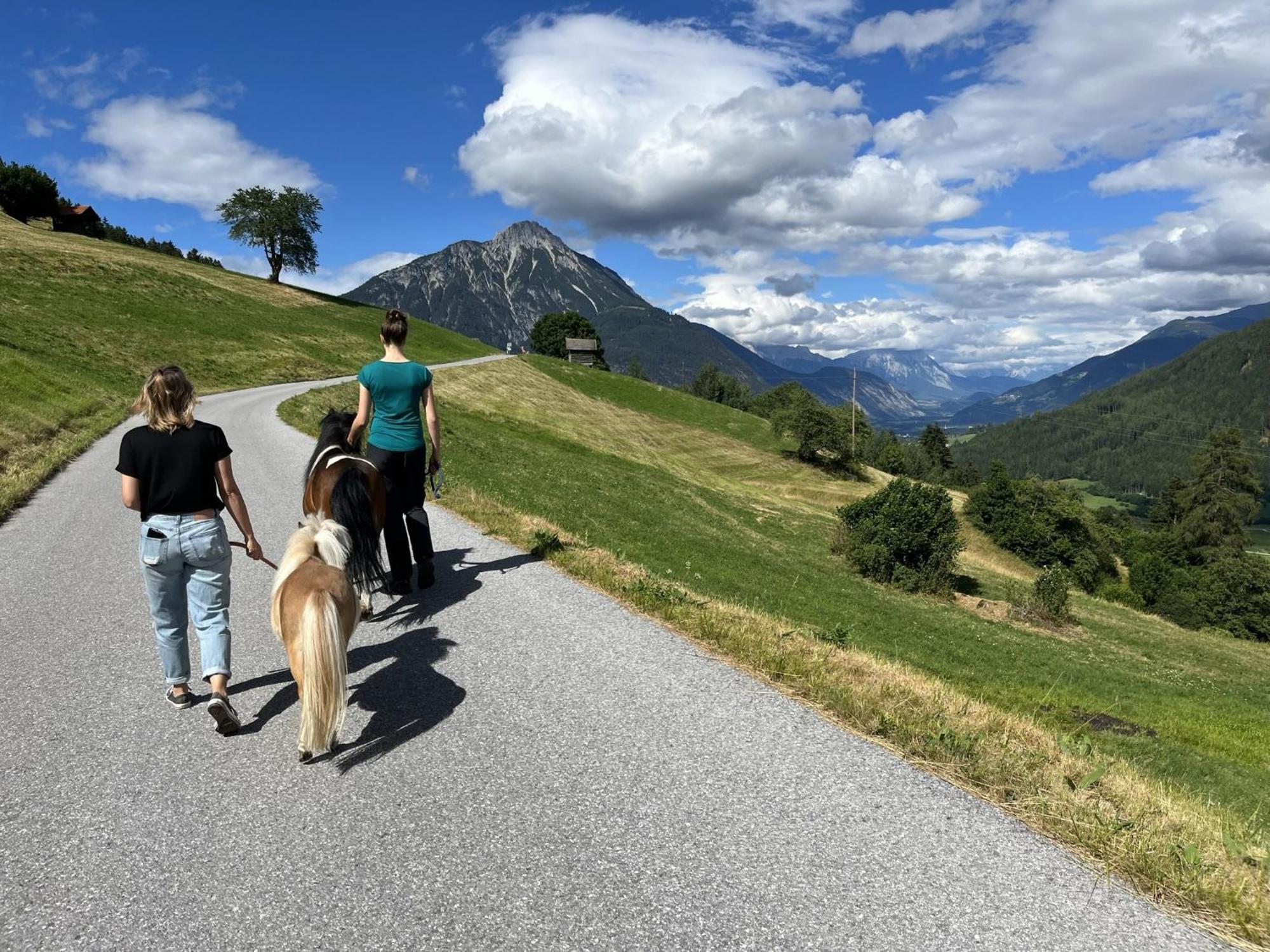 Apart Alpenzeit Arzl im Pitztal Exteriör bild
