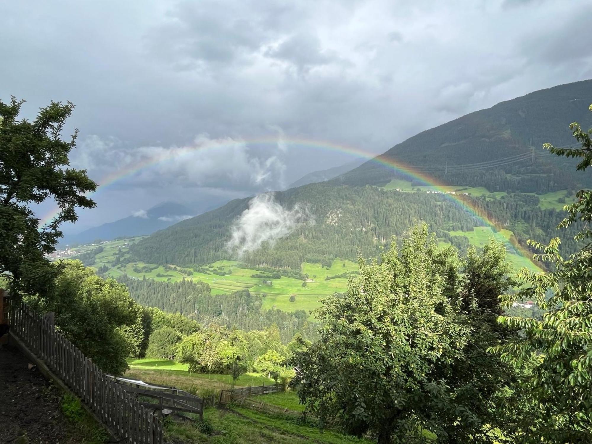 Apart Alpenzeit Arzl im Pitztal Exteriör bild